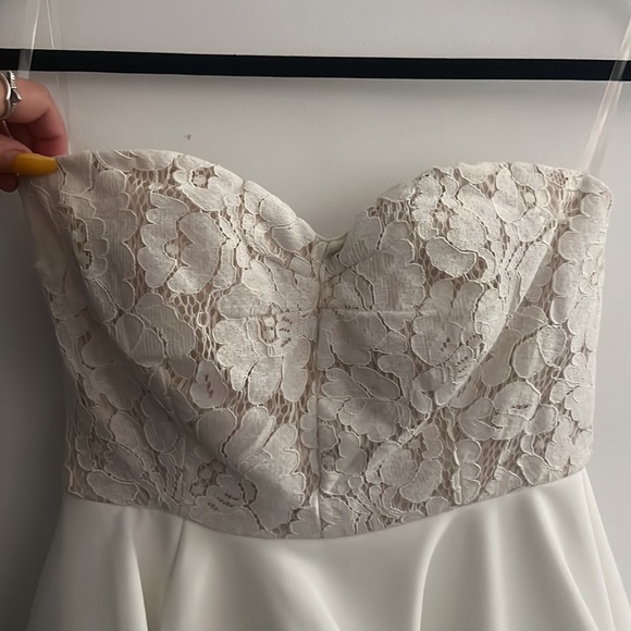 White Lace Strapless Flow Dress - Picture 2 of 3